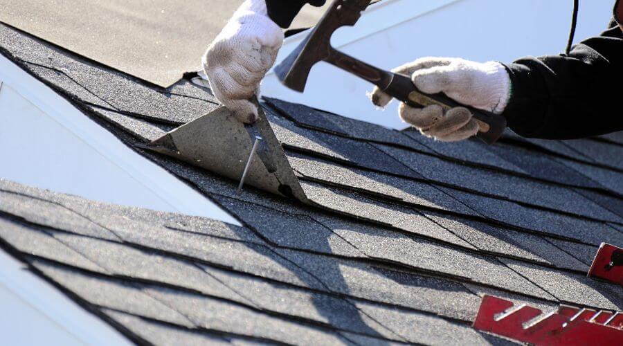 Professional gutter cleaning in Dendron, VA
